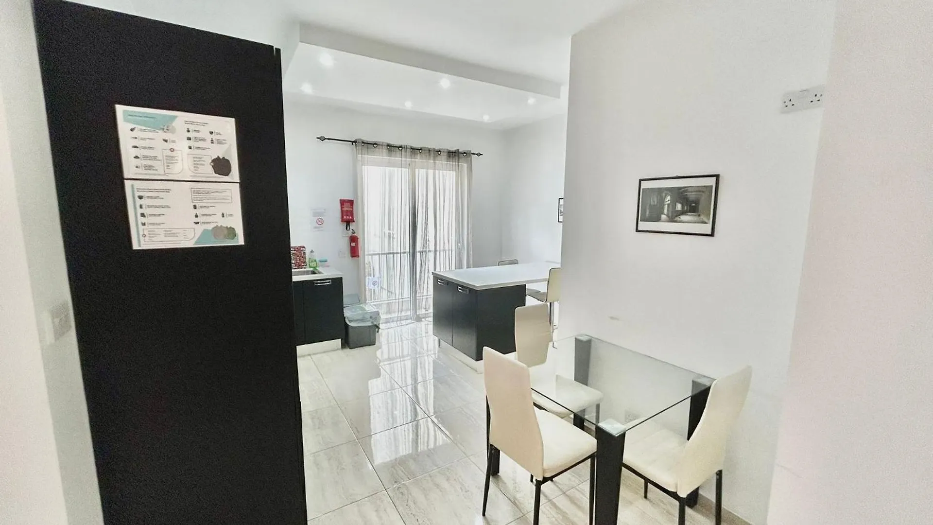 Sliema 2 Bedroom Apartment 0*,  Malta